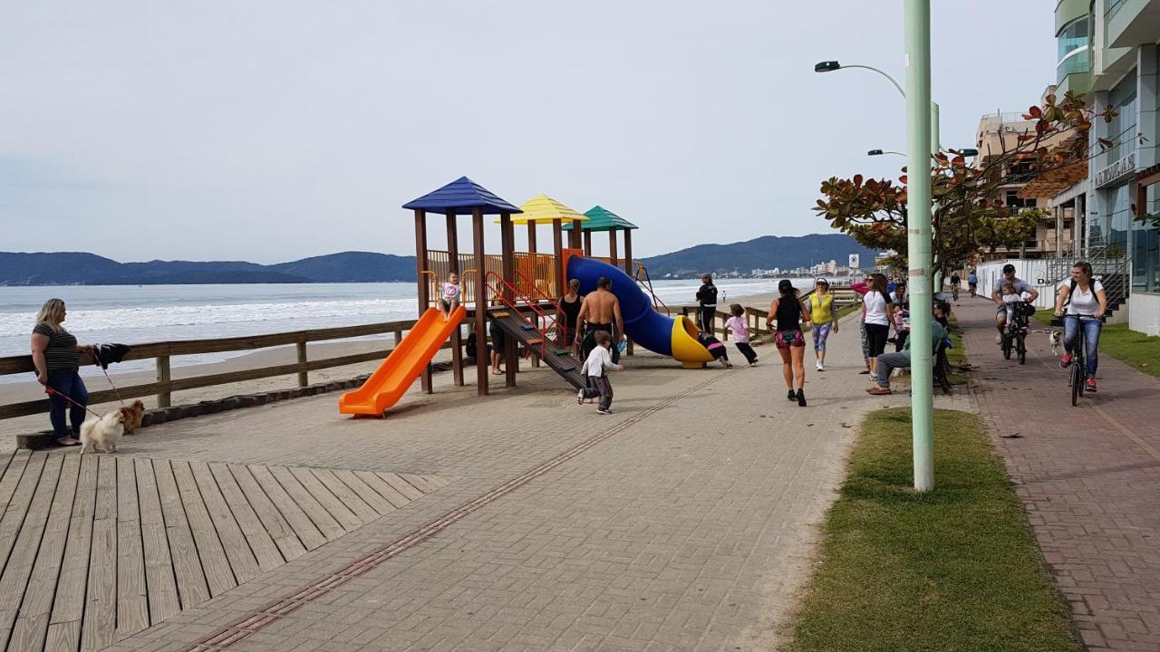 Apto Na Quadra Do Mar Em Meia Praia Itapema, 2 Dorm, 6 Pessoas Lejlighed Eksteriør billede